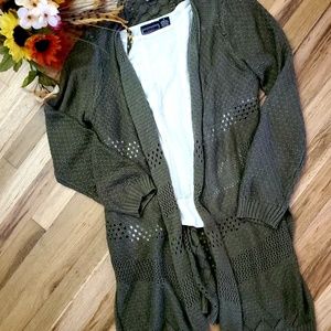 Jane Street olive Green dress down pullover